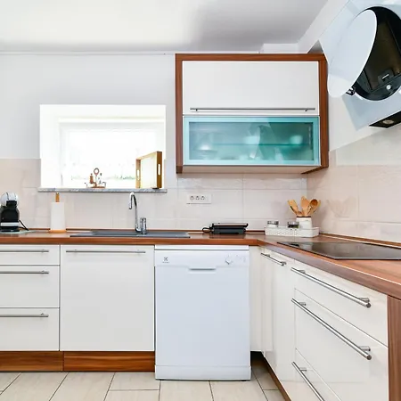 Family Friendly House With A Parking Space Bribir, Novi Vinodolski - 23378