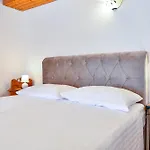 Family Friendly House With A Parking Space Bribir, Novi Vinodolski - 23378