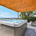 Family Friendly House With A Parking Space Bribir, Novi Vinodolski - 23378 Bribir (Primorje-Gorski Kotar)