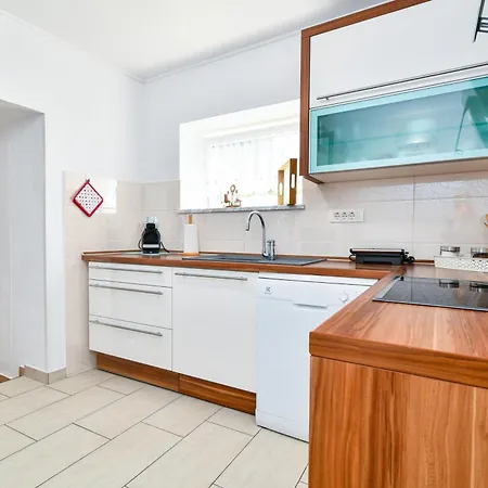 Nyaraló Family Friendly House With A Parking Space Bribir, Novi Vinodolski - 23378
